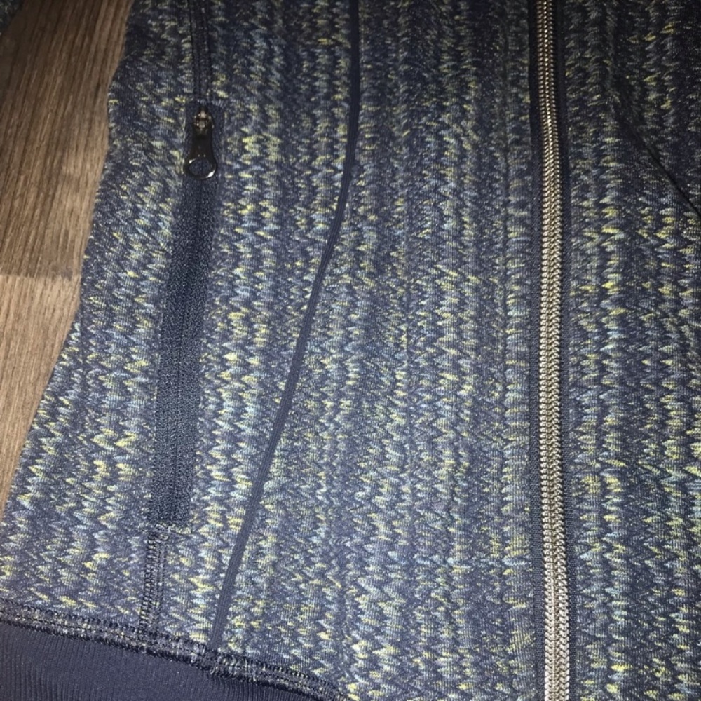 Lululemon define jacket - Picture 3 of 4